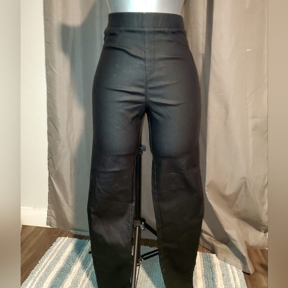 JODIFL Faux Leather Pants - Picture 5 of 15